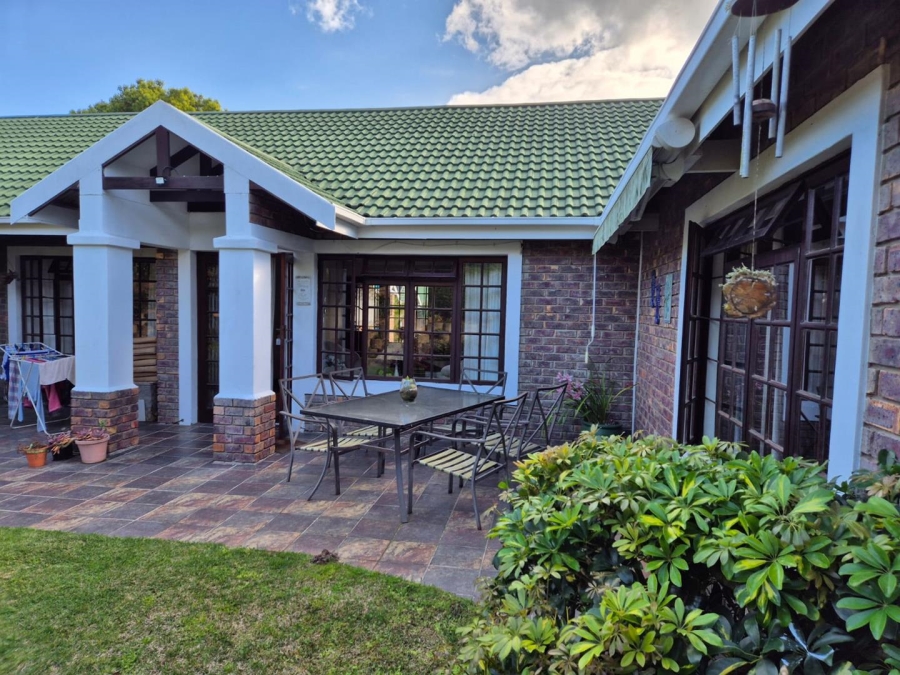 To Let 3 Bedroom Property for Rent in Old Place Western Cape